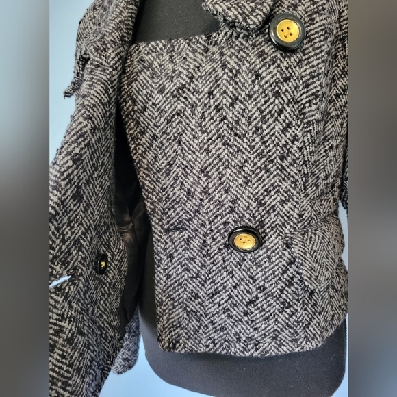 Banana Republic Factory Herringbone Blend Cropped Blazer Size S in Grey/Black - Picture 8 of 10